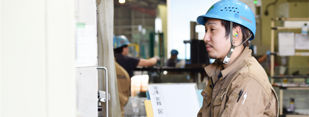 「2011年4月入社　製造部／プレスグループ　Mさん」の写真